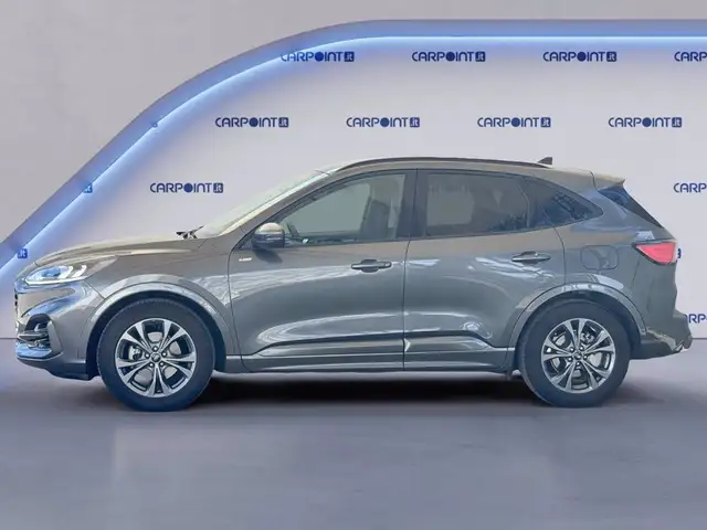 Ford Kuga view 3