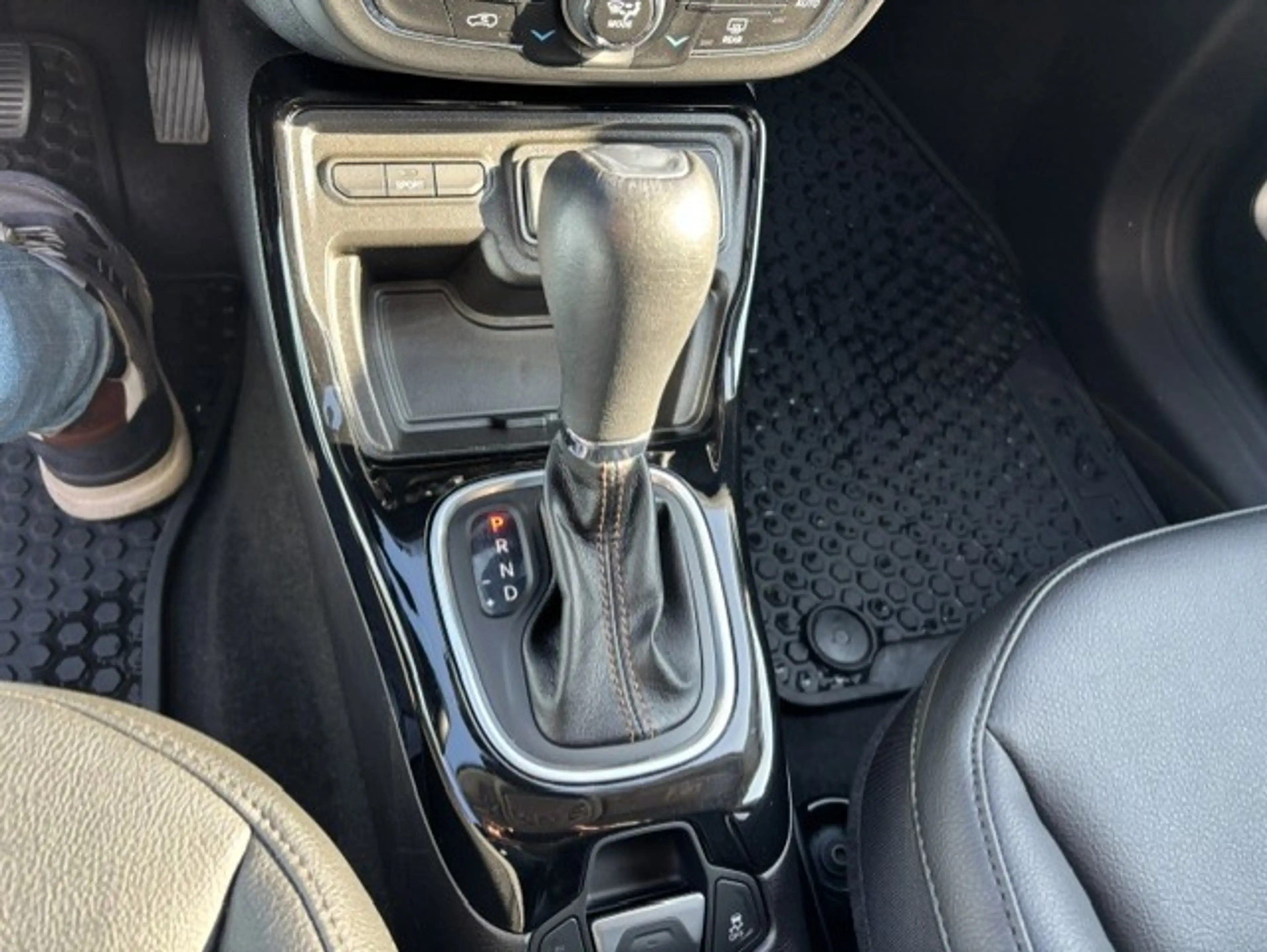 Jeep Compass Compass 1.3 Turbo 4x2 Limited DDCT/Navigatie/1j gar(1) — photo 7