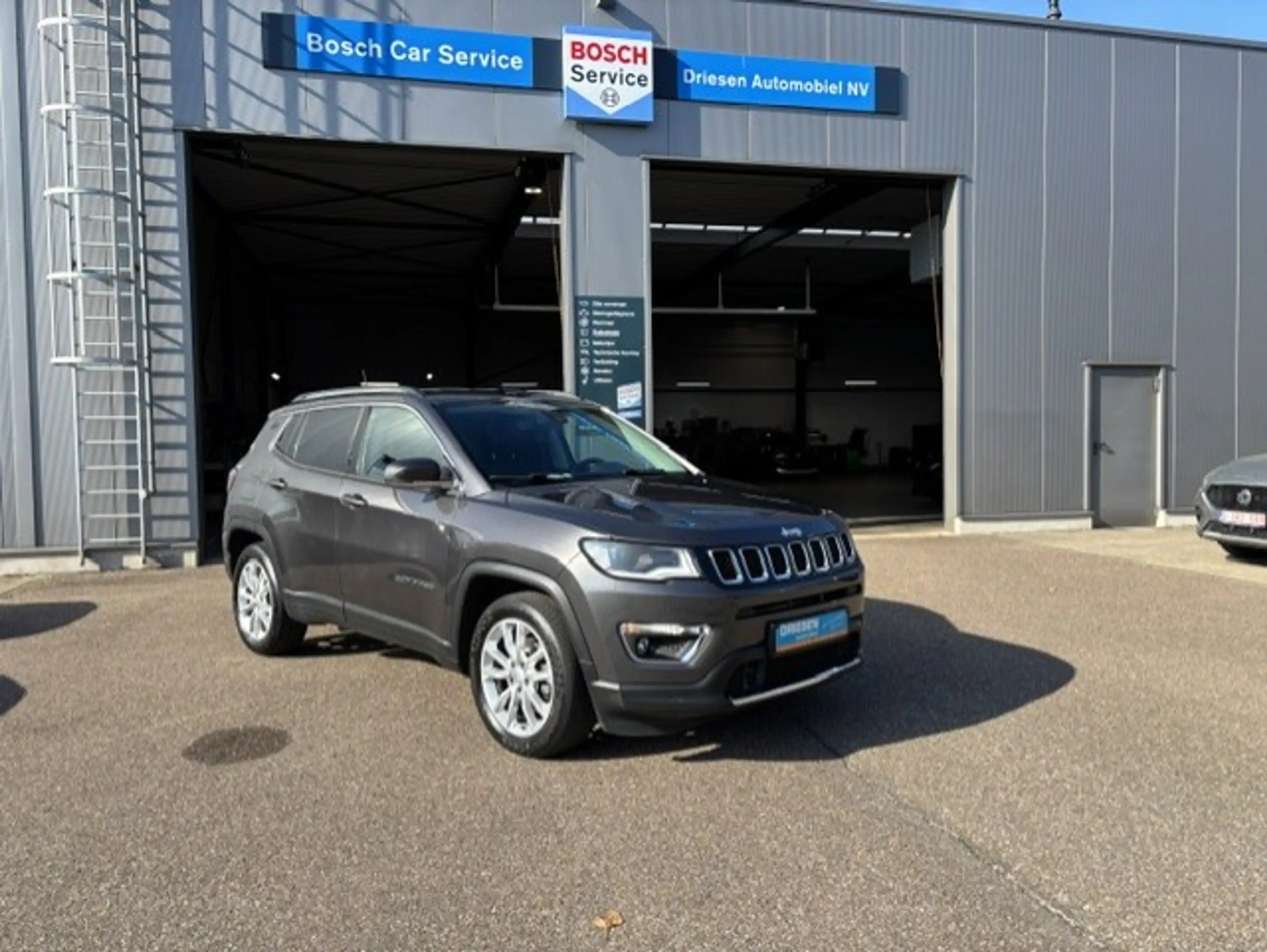 Jeep Compass Compass 1.3 Turbo 4x2 Limited DDCT/Navigatie/1j gar(1)