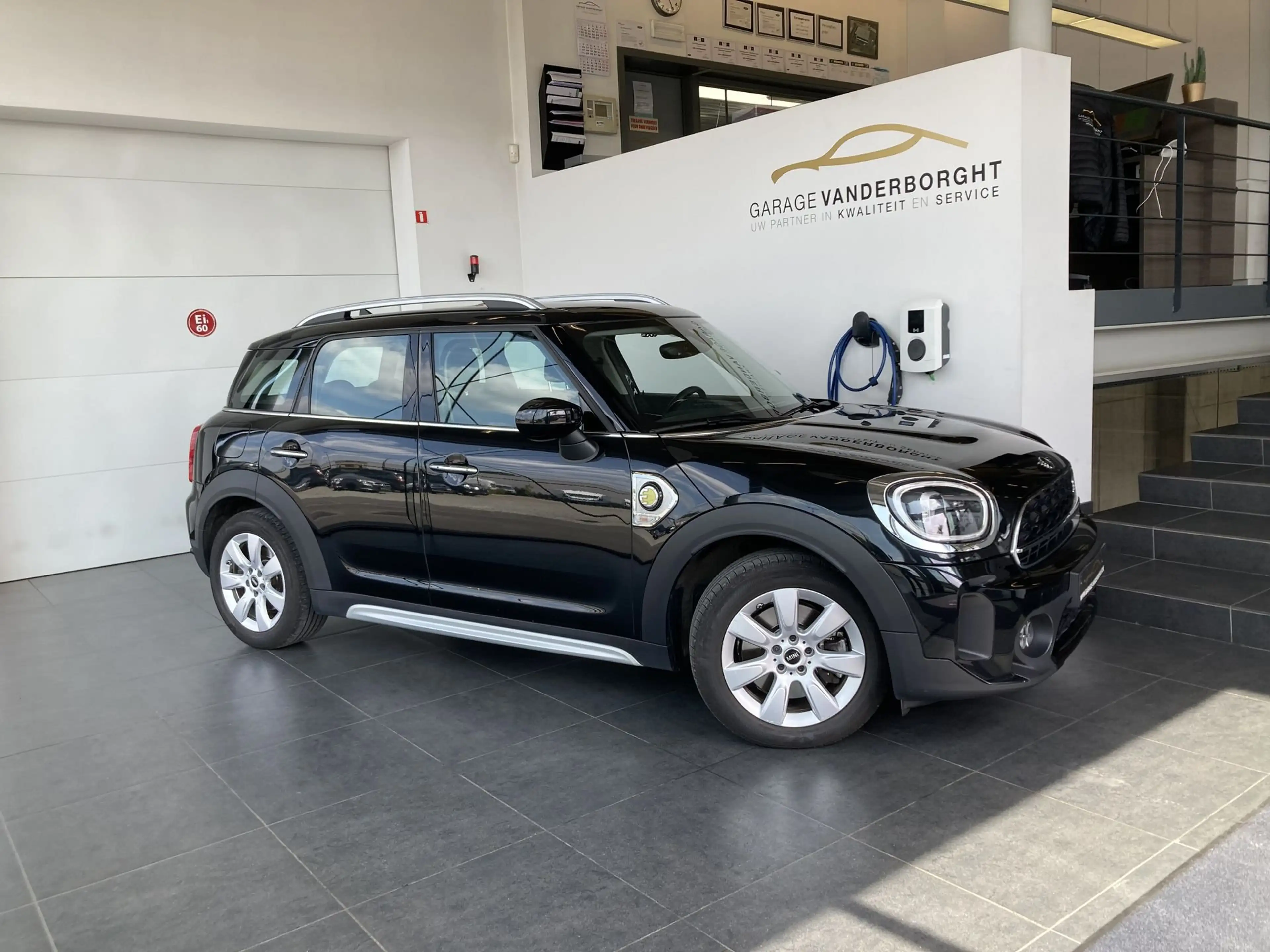 MINI Cooper Countryman PHEV AUTOMAAT AWD +TAL VAN OPTIES