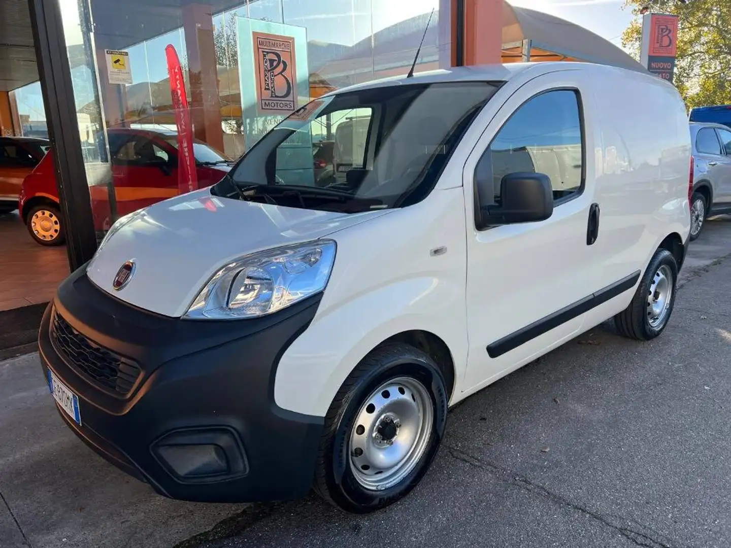 Fiat Fiorino Cargo 1.3 mjt 80cv E6d-temp Wit - 1