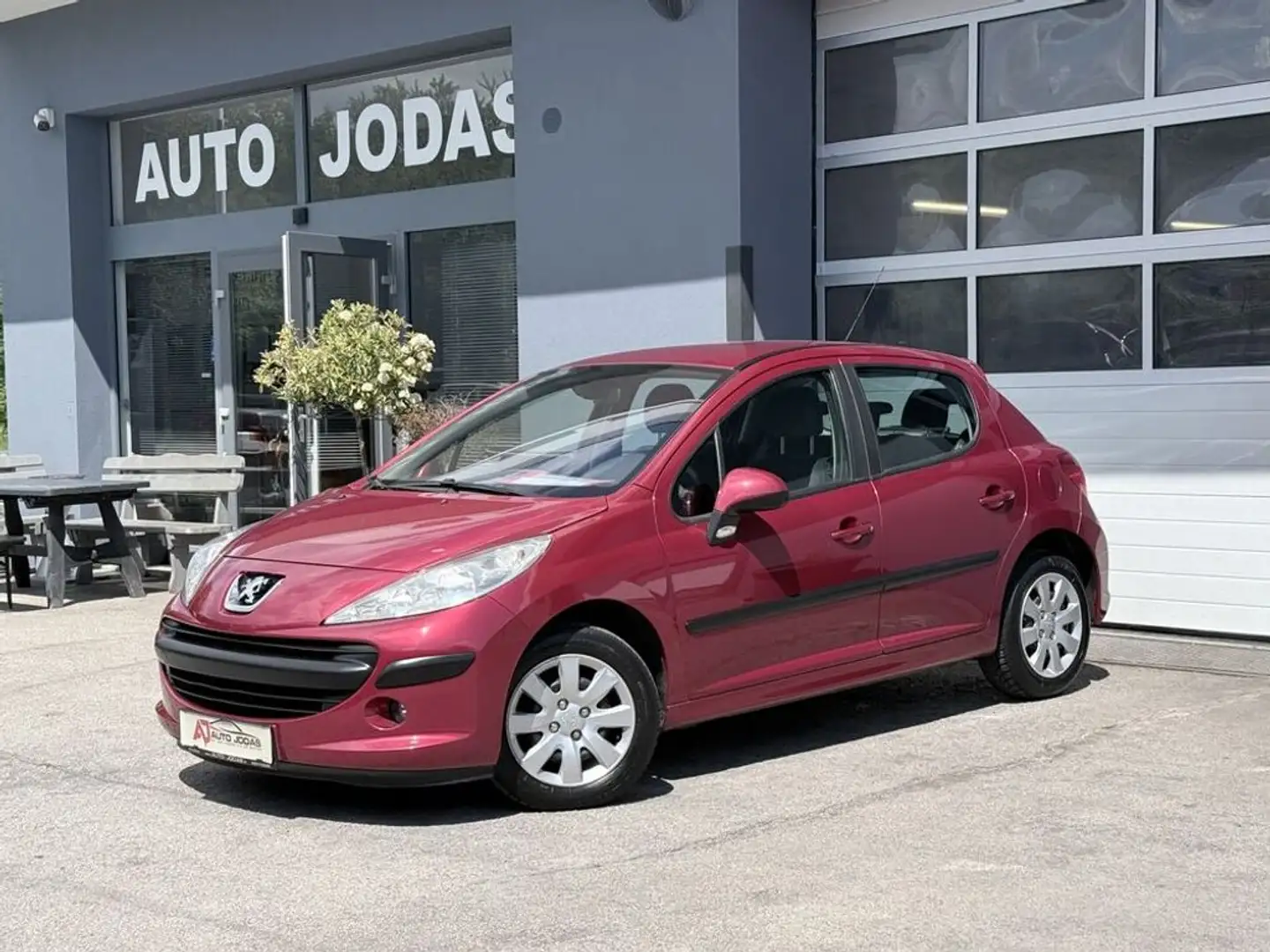 Peugeot 207 Premium 1.4 16V **Klima/Sitzheizung** Rot - 2