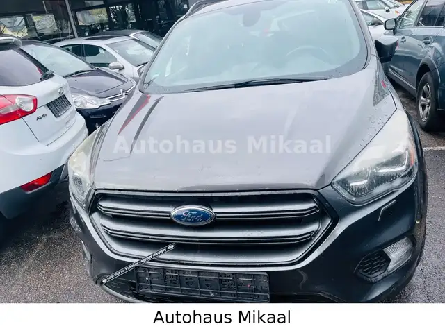Ford Kuga view 8