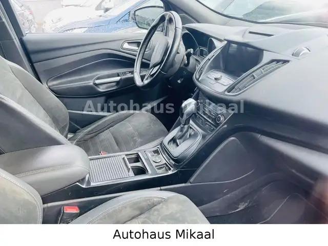 Ford Kuga view 11