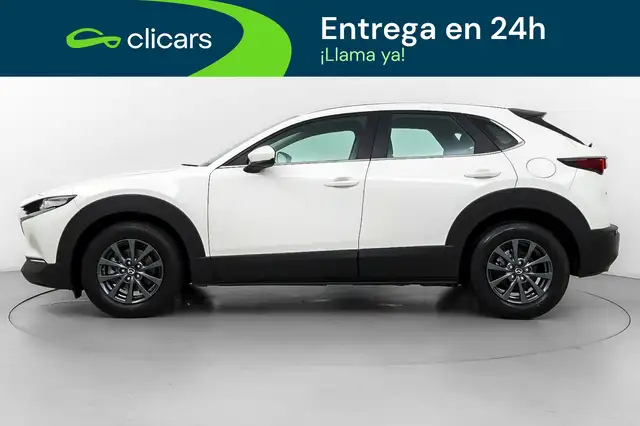 Mazda CX-30 view 8