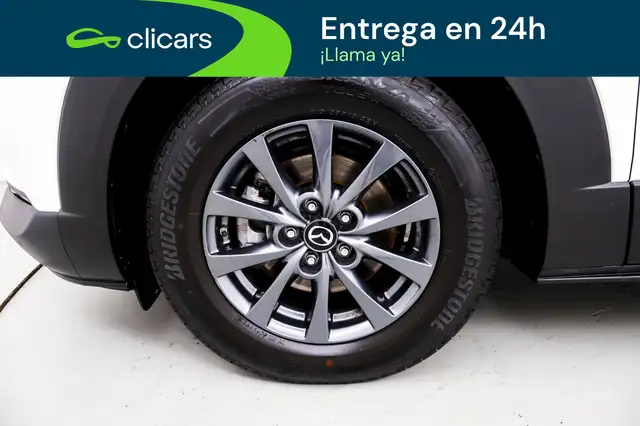 Mazda CX-30 view 11