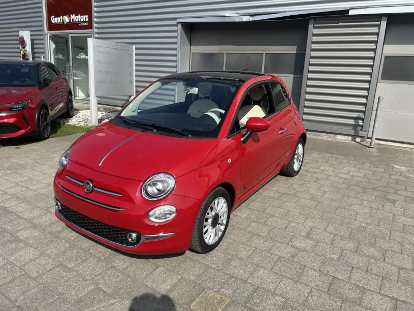 Fiat 500 Lounge Rood - 1