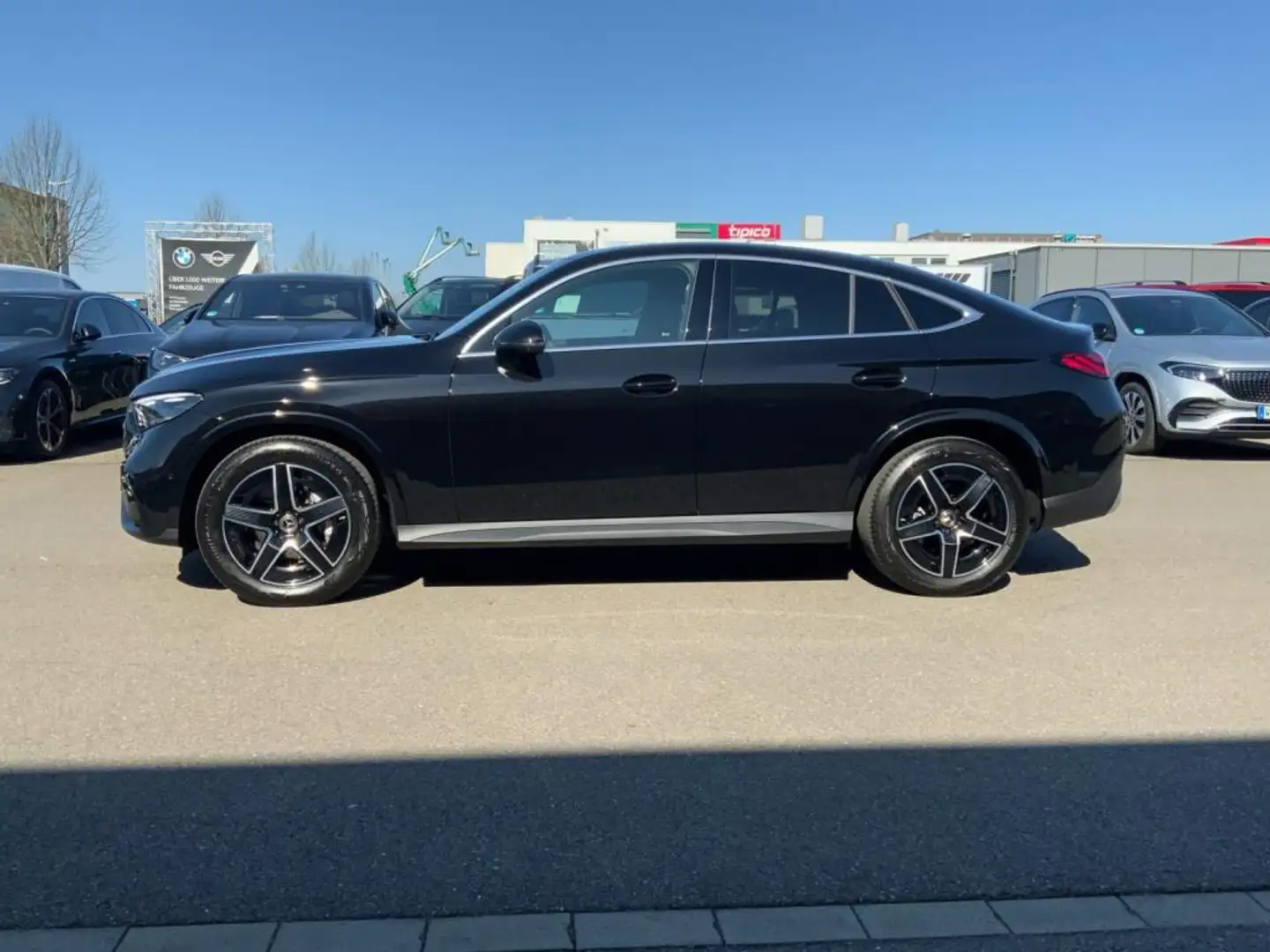 Mercedes-Benz GLC 220 d 4M Coupe +AMG+DISTRO+MEMORY+NAVI+AHK Schwarz - 2