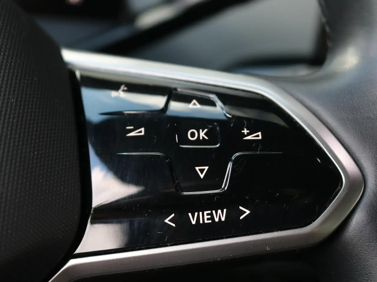 Volkswagen ID.4 77 kWh Pro Performance TREKHAAK 15