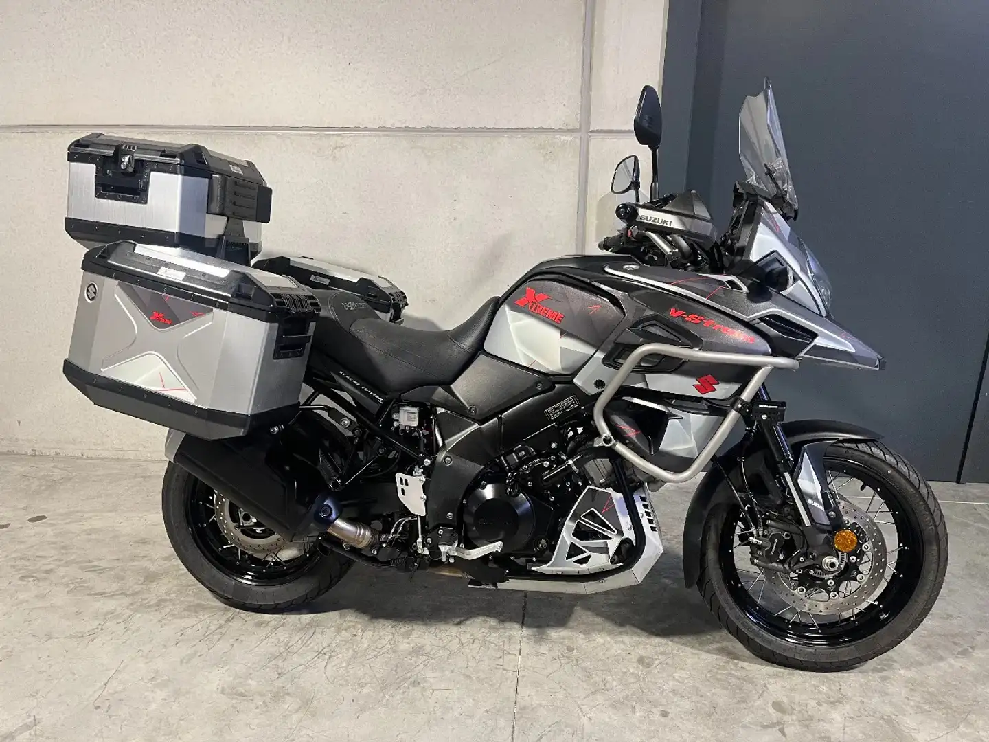 Suzuki V-Strom 1000 DL1000 XT extreme - 2
