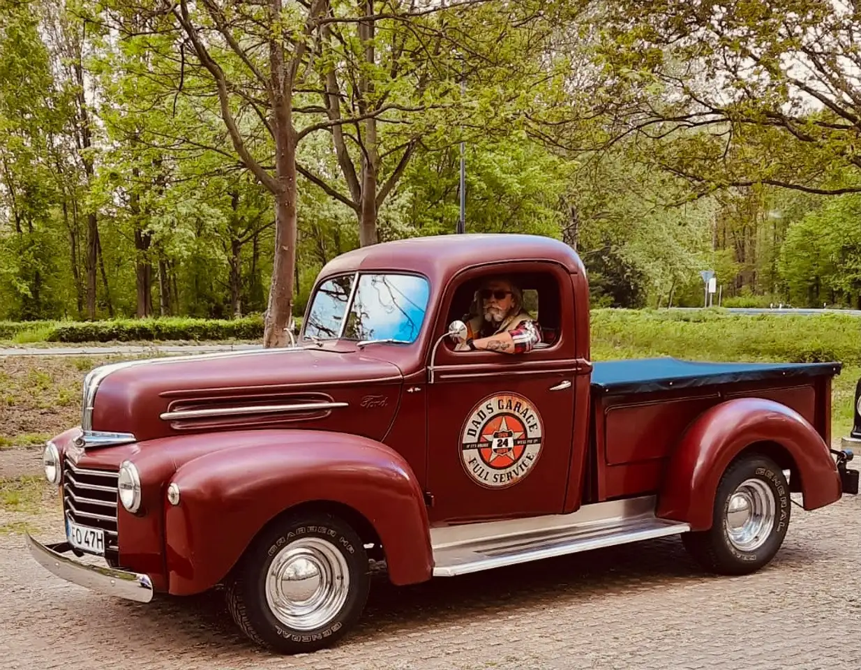 Ford 1/2 Ton Jailbar Hot Rod, foto 4