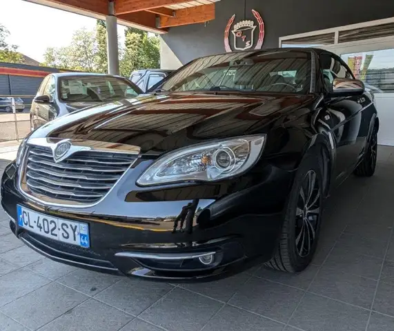 Lancia Flavia 2.4 ESSENCE 170 BOITE AUTOMATIQUE