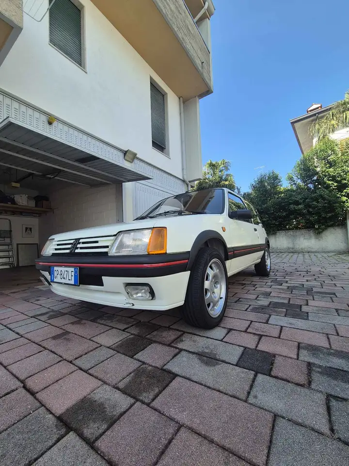 Peugeot 205 3p 1.9 Gti 130cv 5m, foto 2