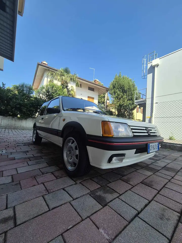 Peugeot 205 3p 1.9 Gti 130cv 5m, foto 1