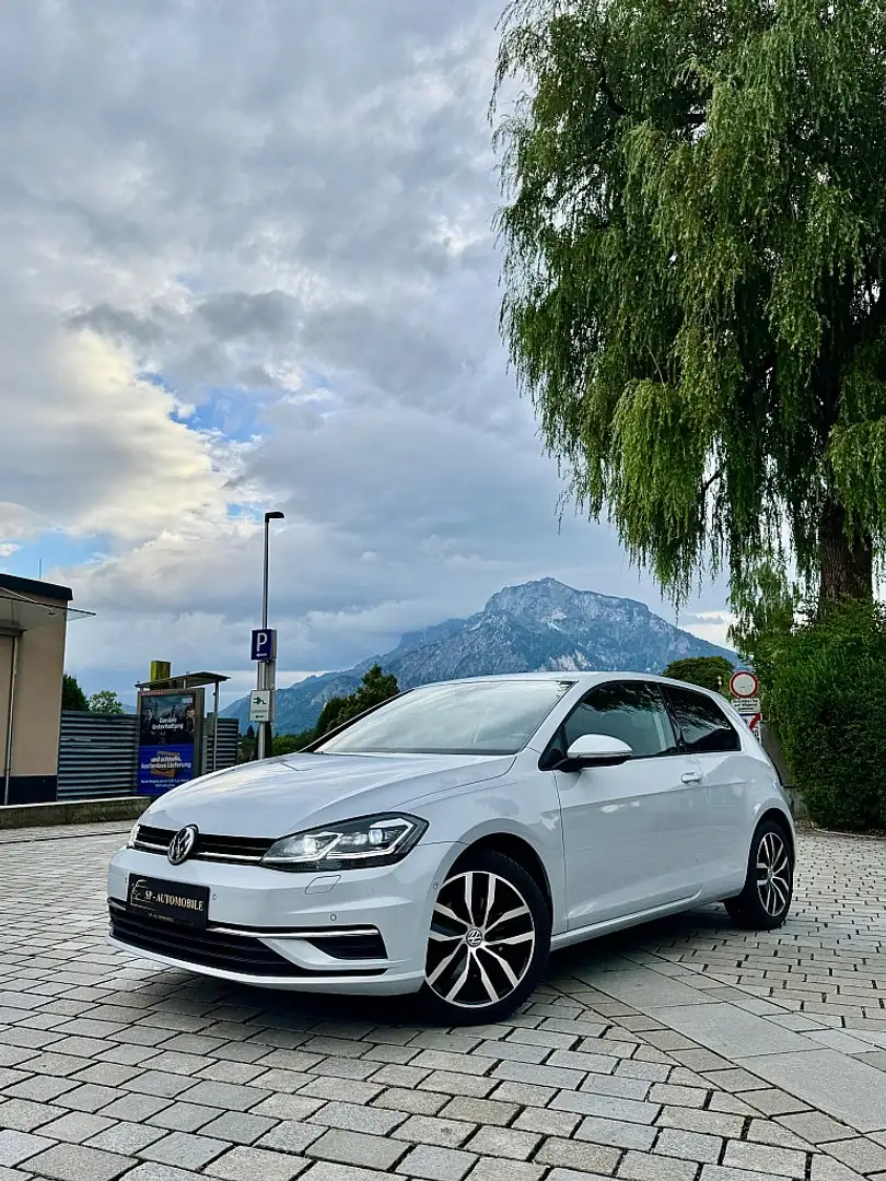 Volkswagen Golf Highline 1,6 TDI DSG Weiß - 2