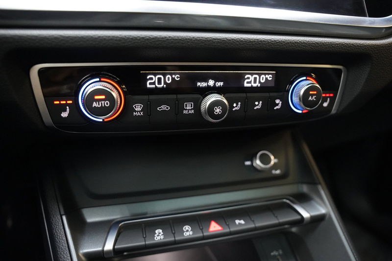 Audi Q3 40 TFSI quattro 2x S LINE PANO VIRTUAL LEER LED SF — photo 16