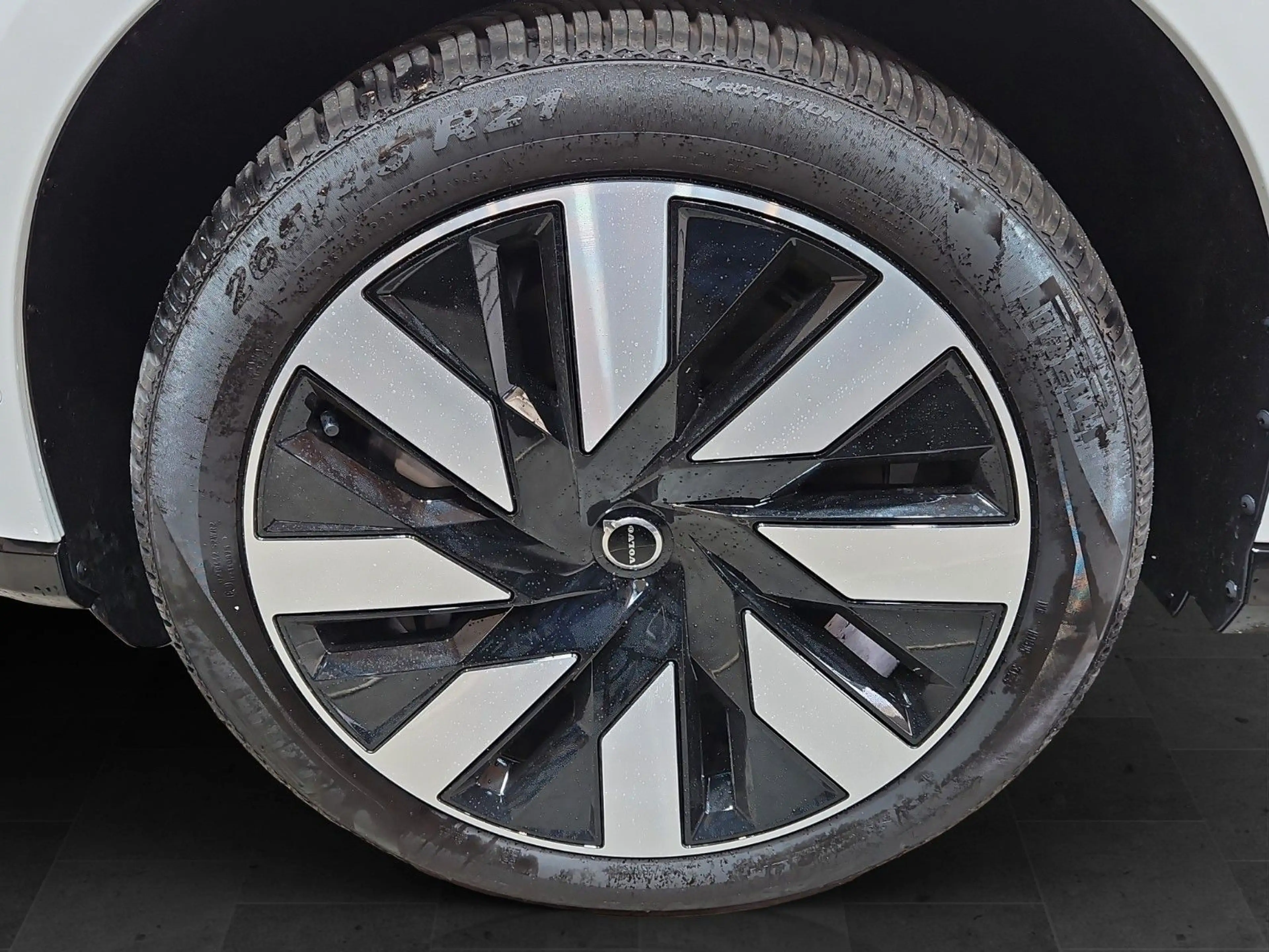 Volvo EX90 Twin AWD Ultra - 7-Sitze/AHK/PANORAMA/HUD — photo 9