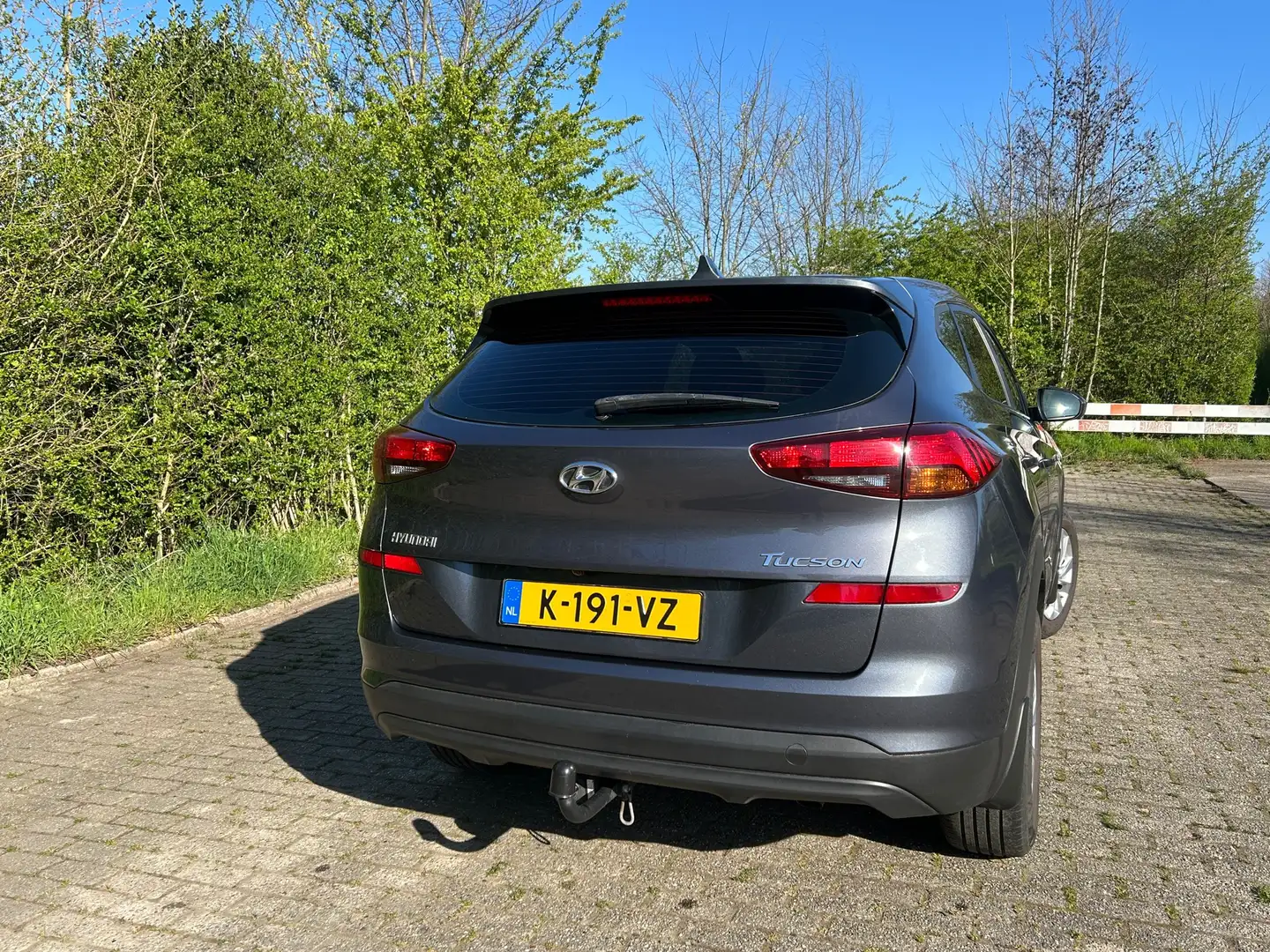 Hyundai TUCSON 1.6 GDi Comfort Grijs - 2