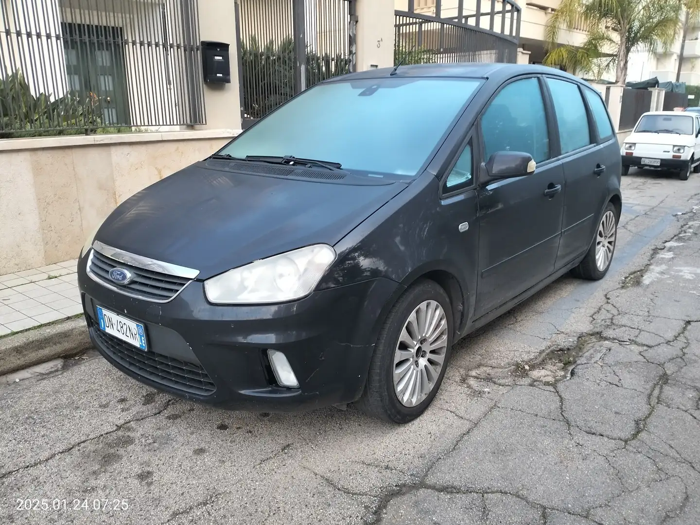 Ford C-Max 1.6 tdci Titanium c/esp 110cv dpf - 2