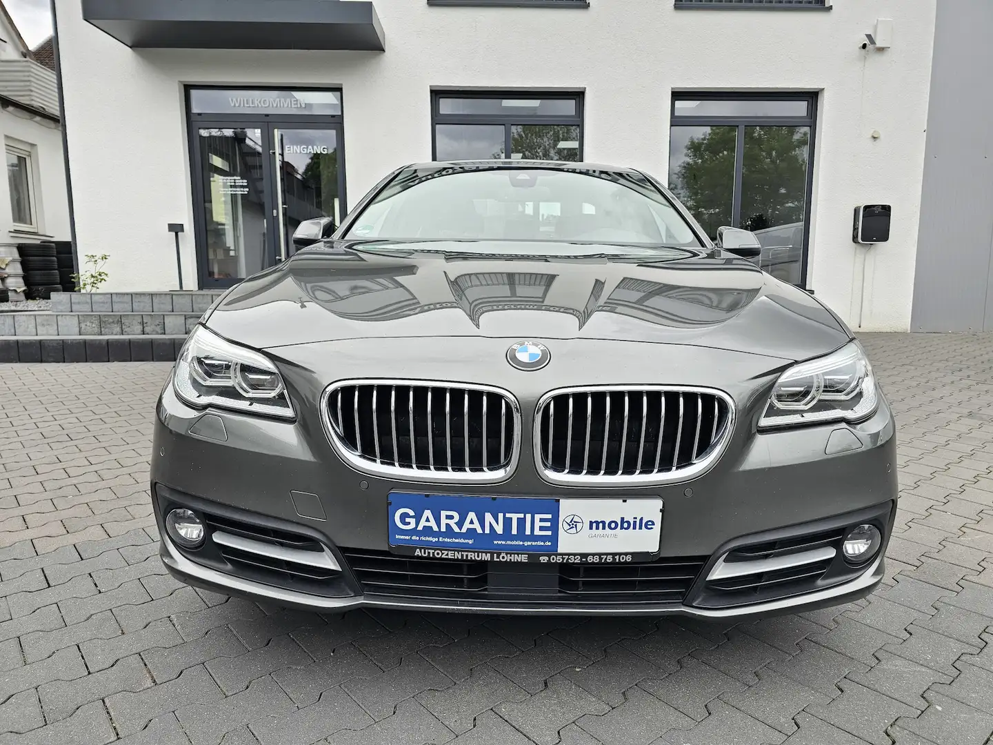 BMW 530 530d xDrive NAVI LEDER LED RFK Head-Up SH. Gris - 2