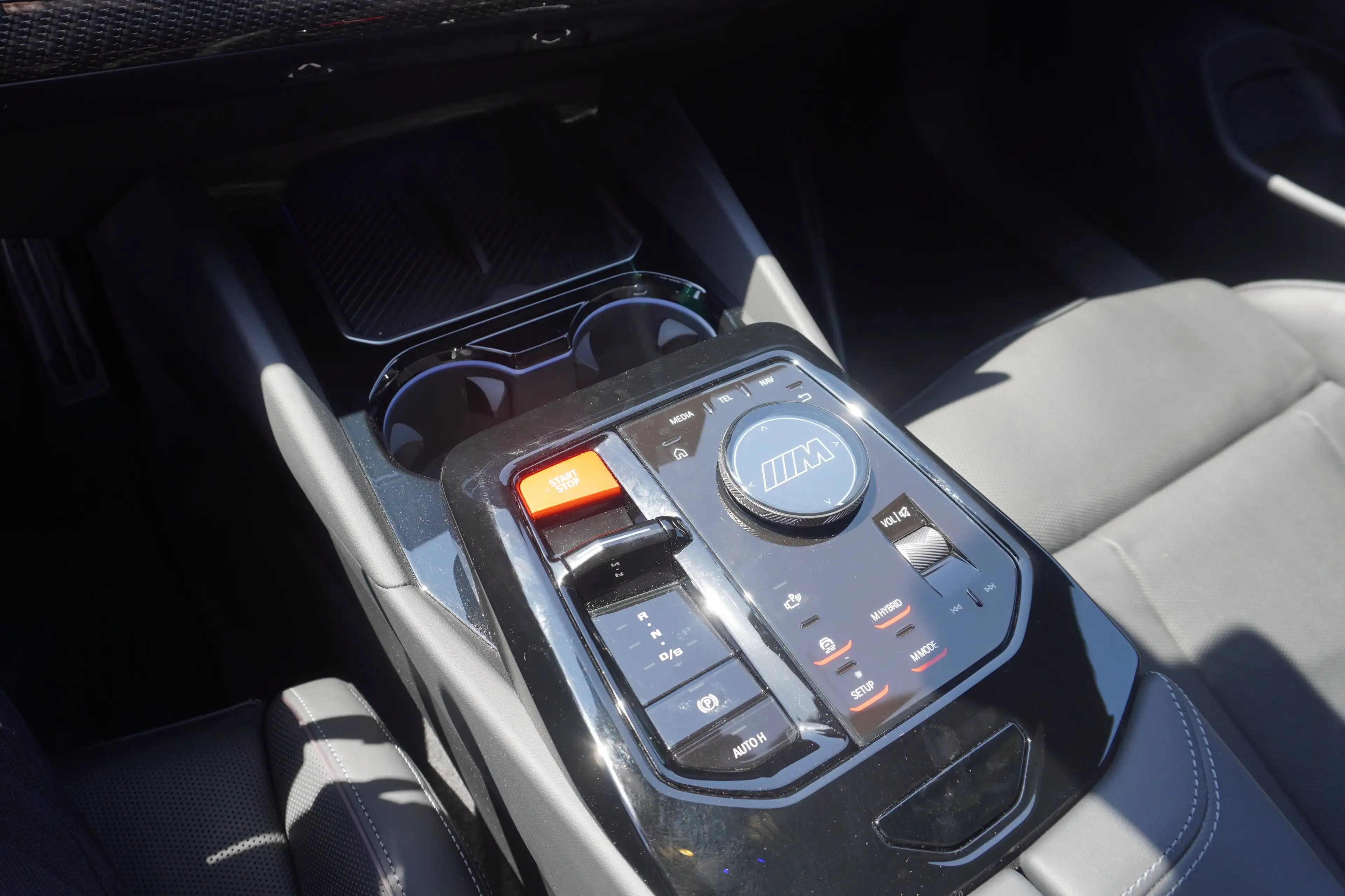 BMW M5 Touring — photo 14