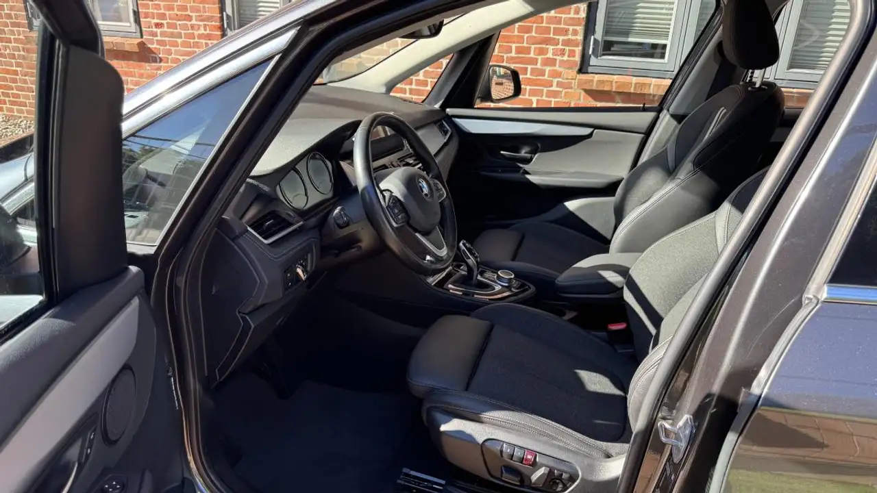 2020 BMW Sonstige F45, photograph 10