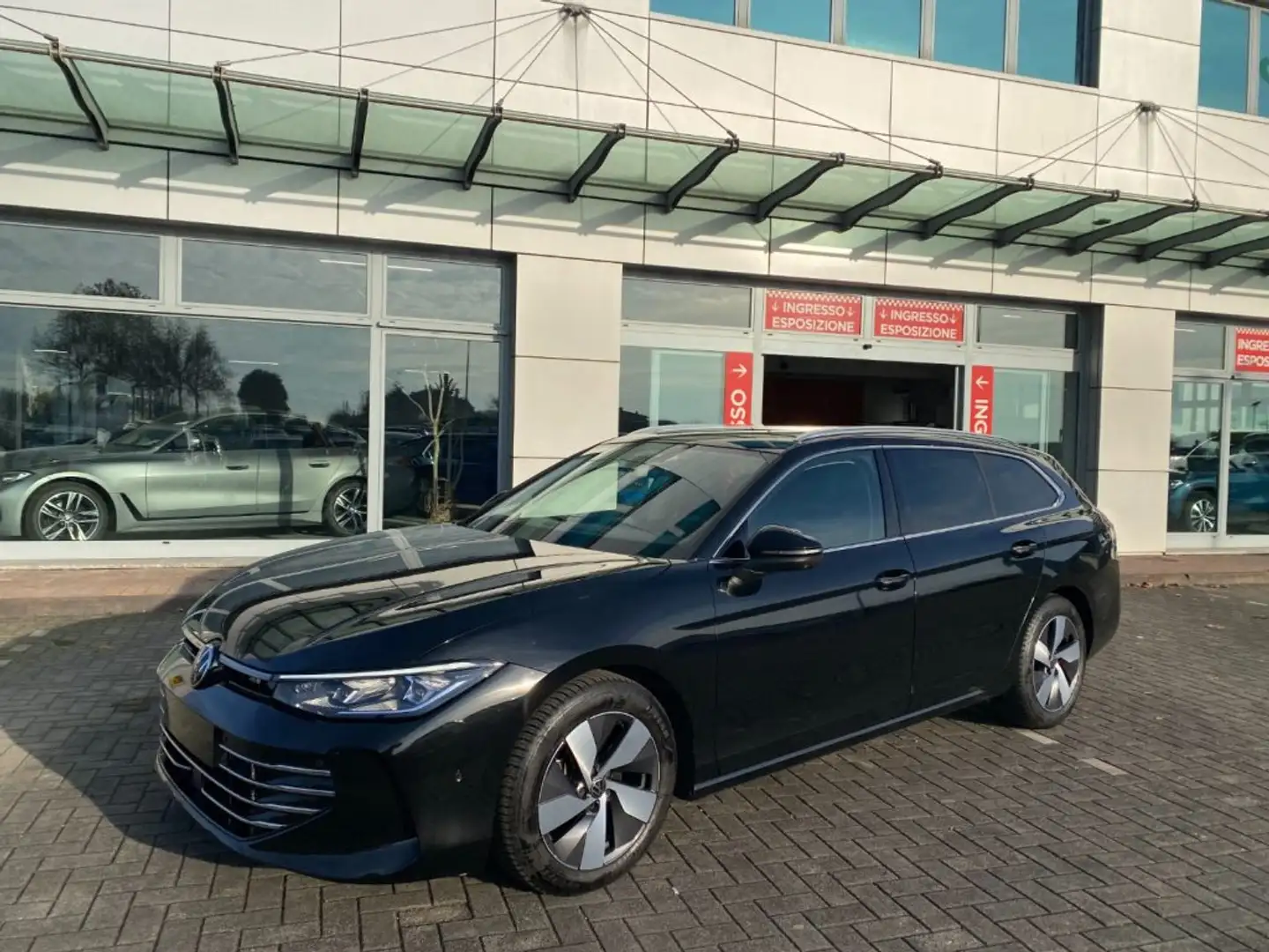 Volkswagen Passat 2.0 TDI 150 CV SCR DSG elegance Noir - 1