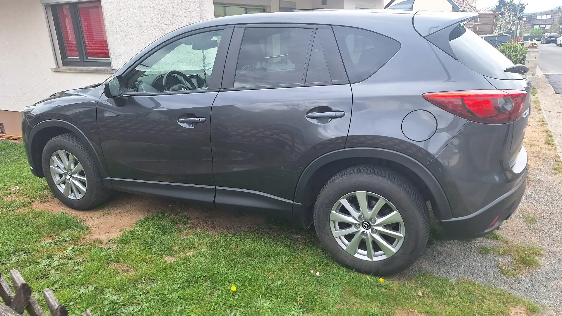 Mazda CX-5 Exclusive-Line 2WD Grau - 1