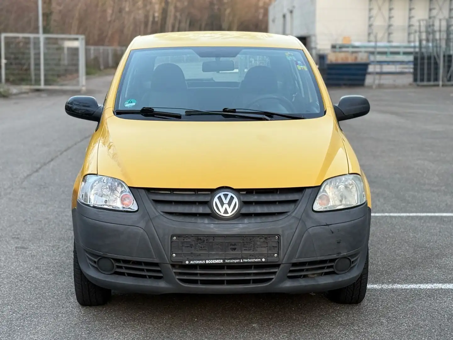 Volkswagen Fox Basis 1,4 Liter + Klima .Inspetion+Tüv NEU . Gelb - 1