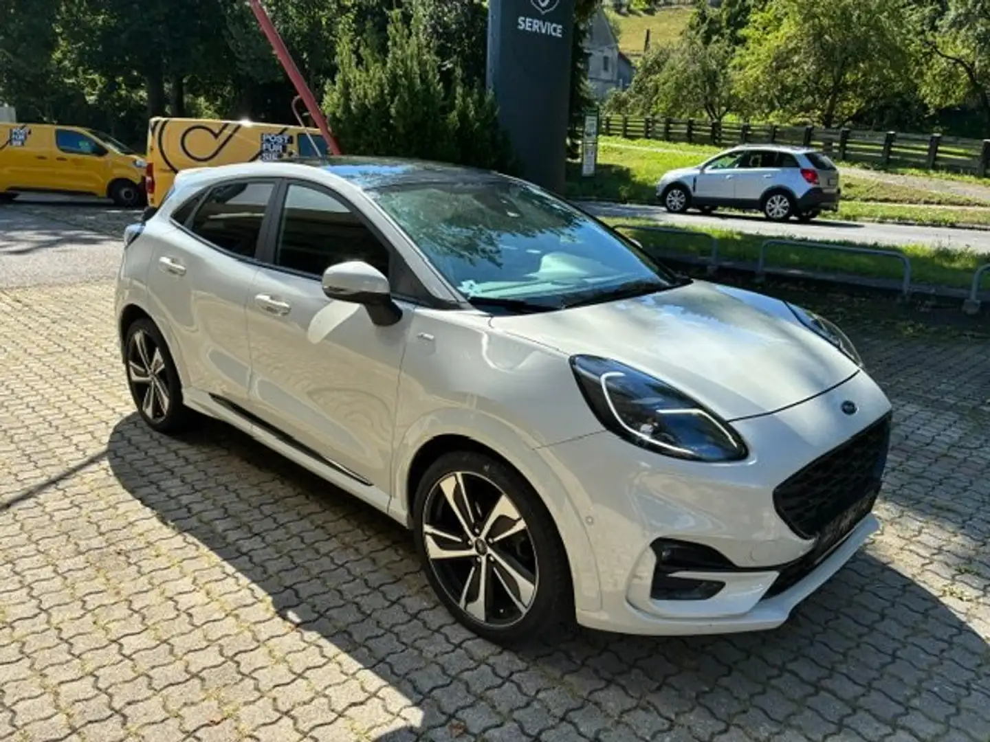 Ford Puma 1,0 EcoBoost Hybrid ST-Line X Beige - 1