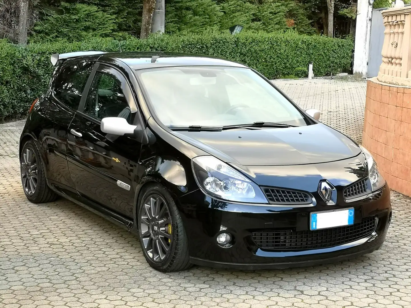 Renault Clio 3p 2.0 16v RS 200cv Nero - 2