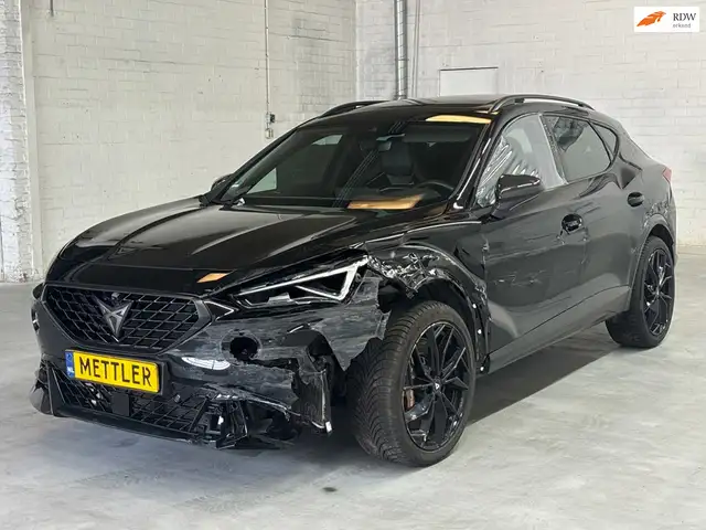 CUPRA Formentor VZ5 | Camera | Schaalstoelen | Panoramadak | 390 PK