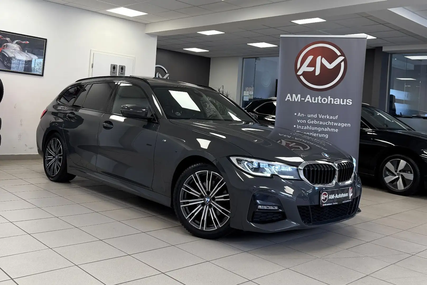 BMW 320 i Touring *M Sport*HUD*Laser*H&K*PanoramaSD* Gris - 1