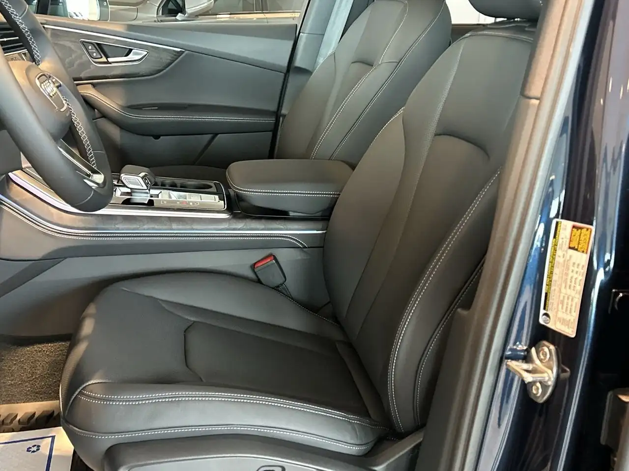 Audi Q7 снимка Audi Q7