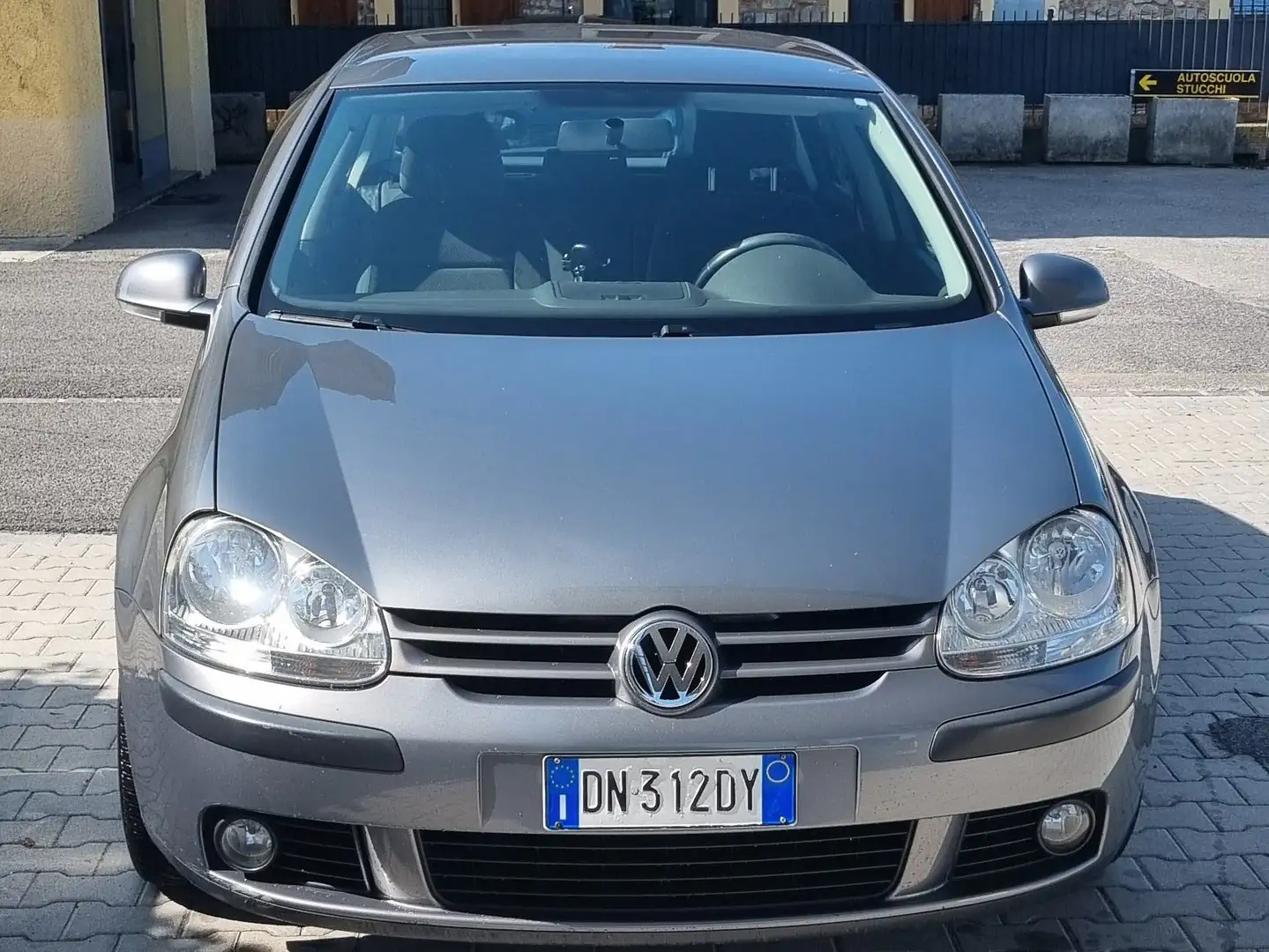 Volkswagen Golf Golf V 2003 5p 1.6 Comfortline Grigio - 1