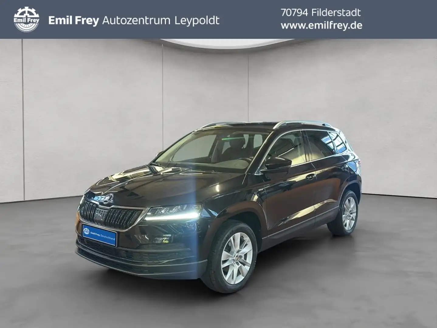 Skoda Karoq 1.5 TSI DSG Clever Schwarz - 1