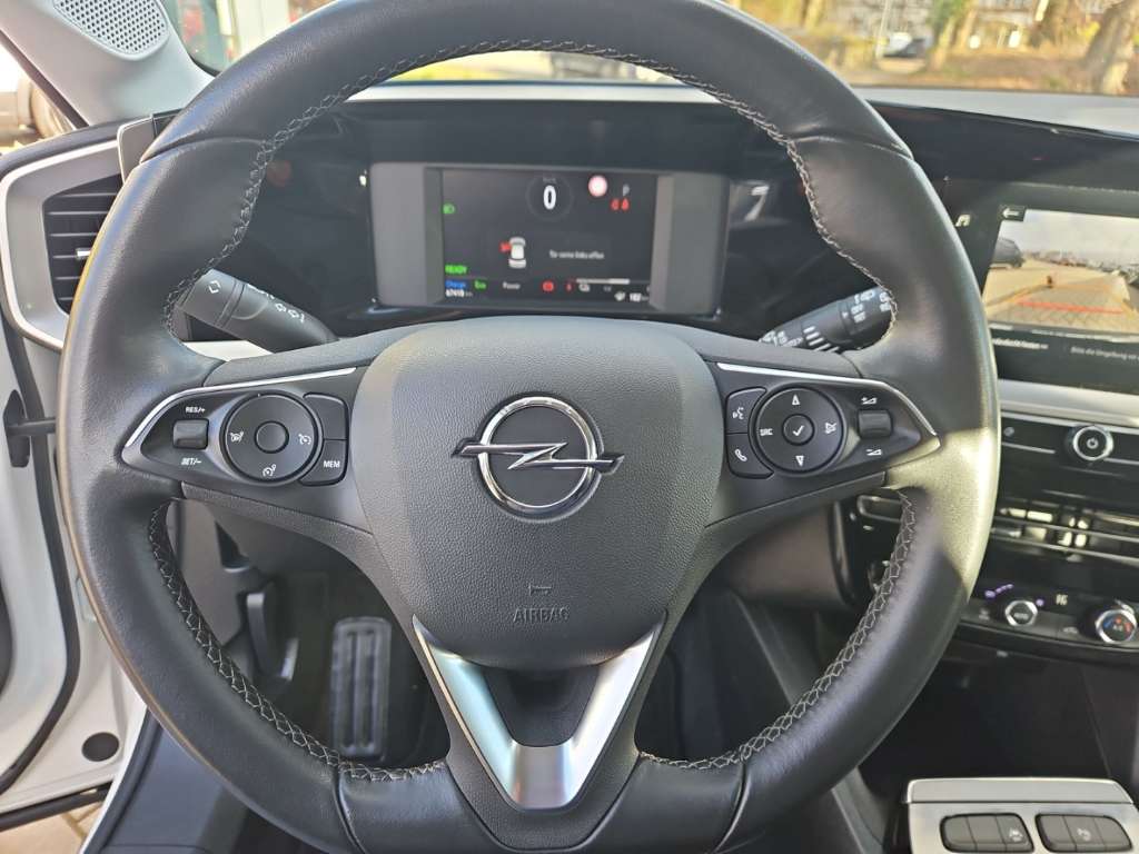 Opel Mokka E