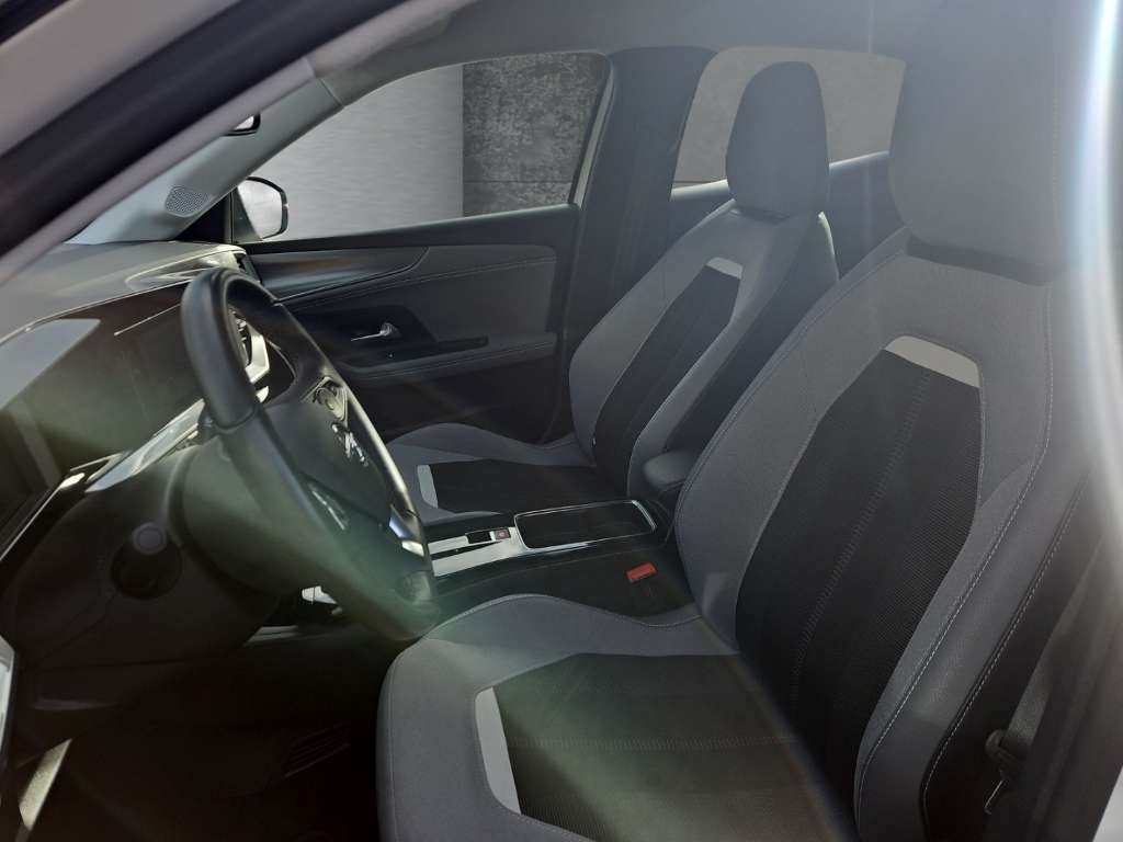 Opel Mokka E