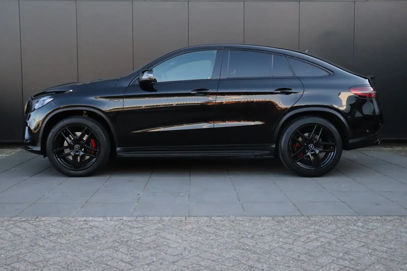 Mercedes-Benz GLE 43 AMG Coupé 4MATIC | 391 PK | H&K | PANO | LEDER | MEMOR Zwart - 2