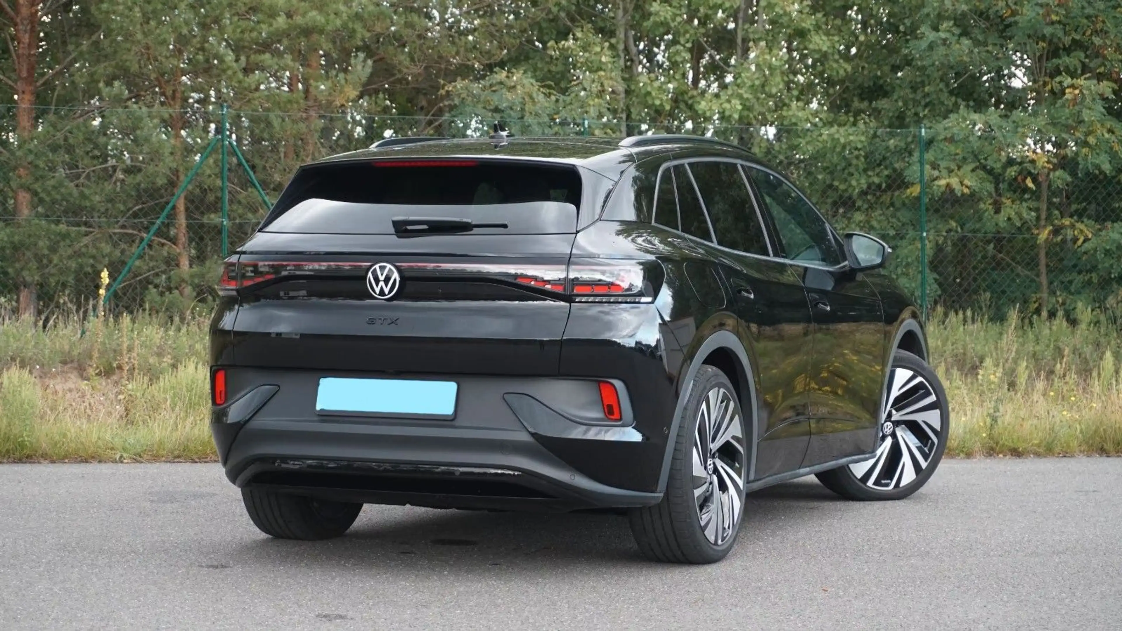 Volkswagen ID.4 GTX 4Motion IQ ACCCamAHKPanoMassageKey — photo 6
