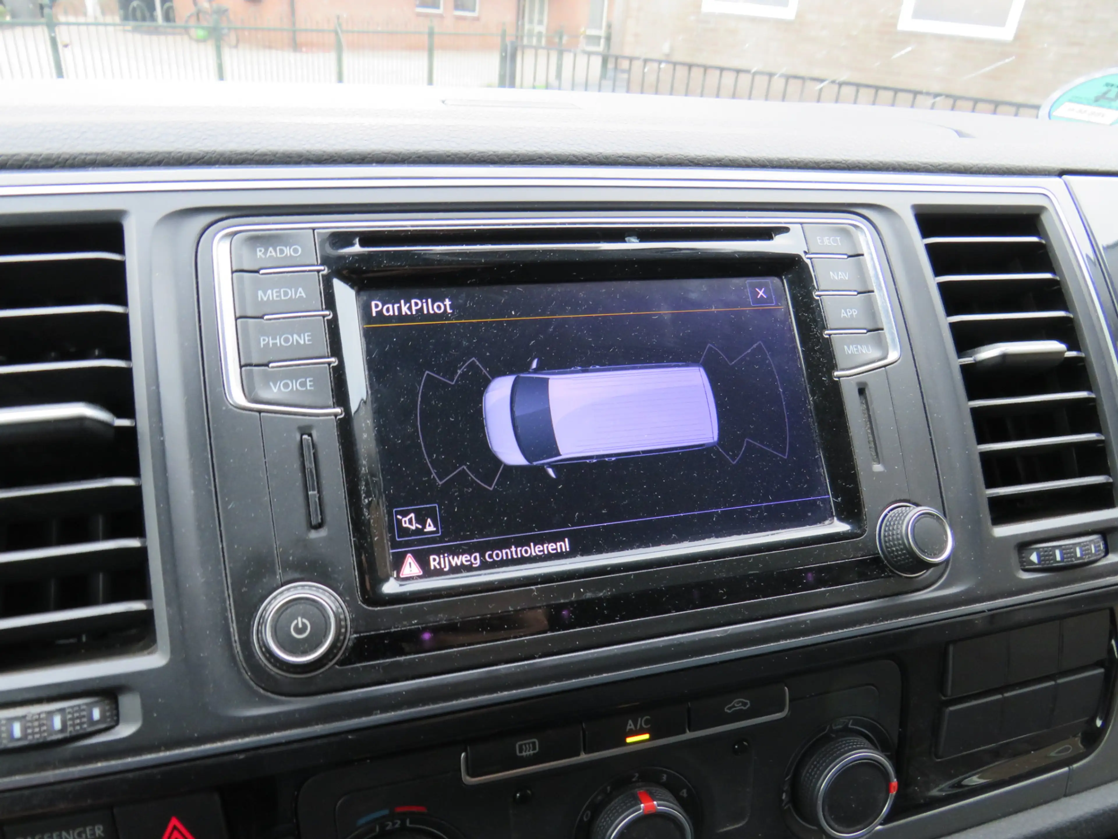 Volkswagen Transporter 2.0 TDI 150Pk DSG L2H1 DC Highline * Rijklaarprijs — photo 10