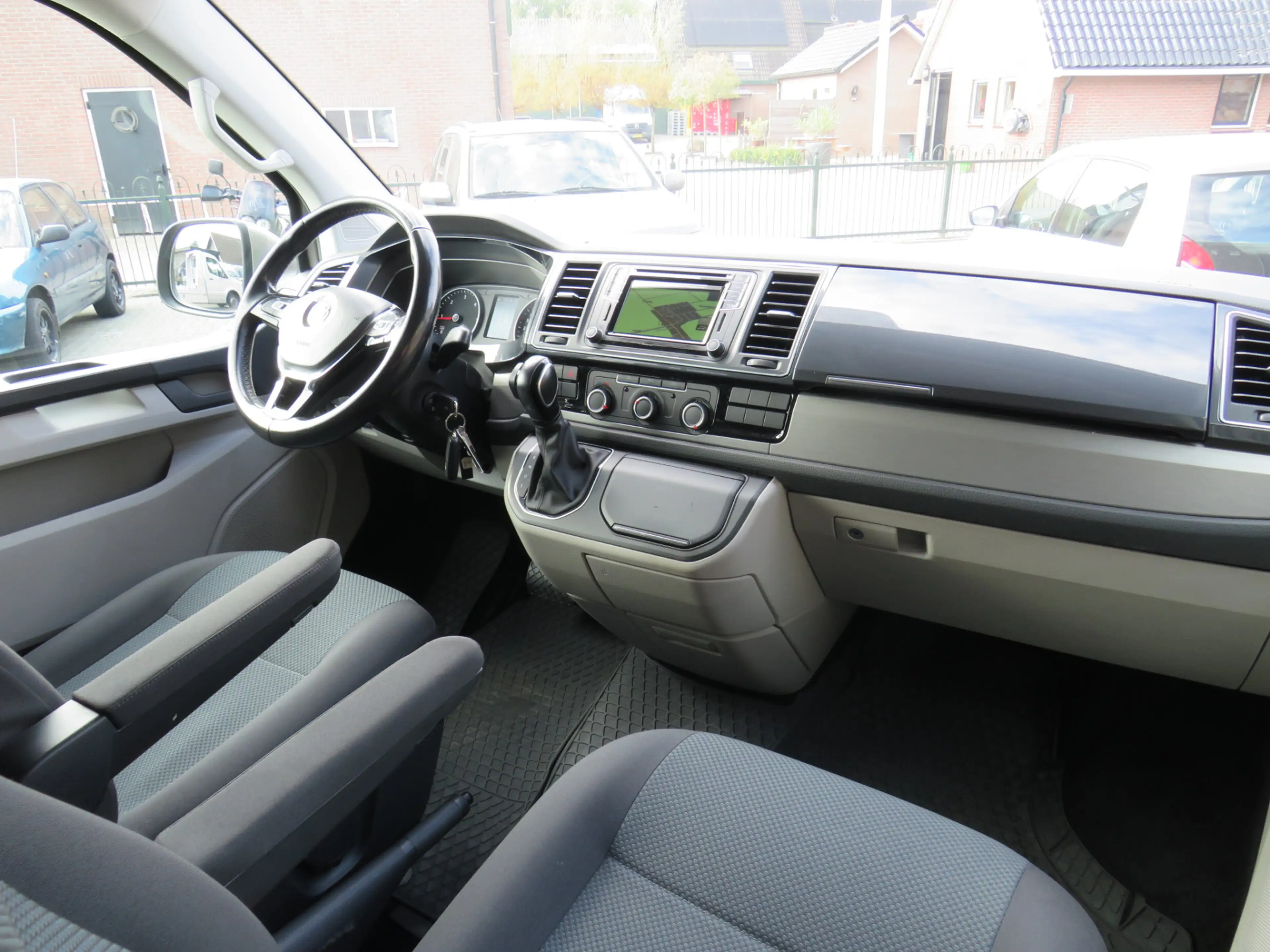 Volkswagen Transporter 2.0 TDI 150Pk DSG L2H1 DC Highline * Rijklaarprijs — photo 6