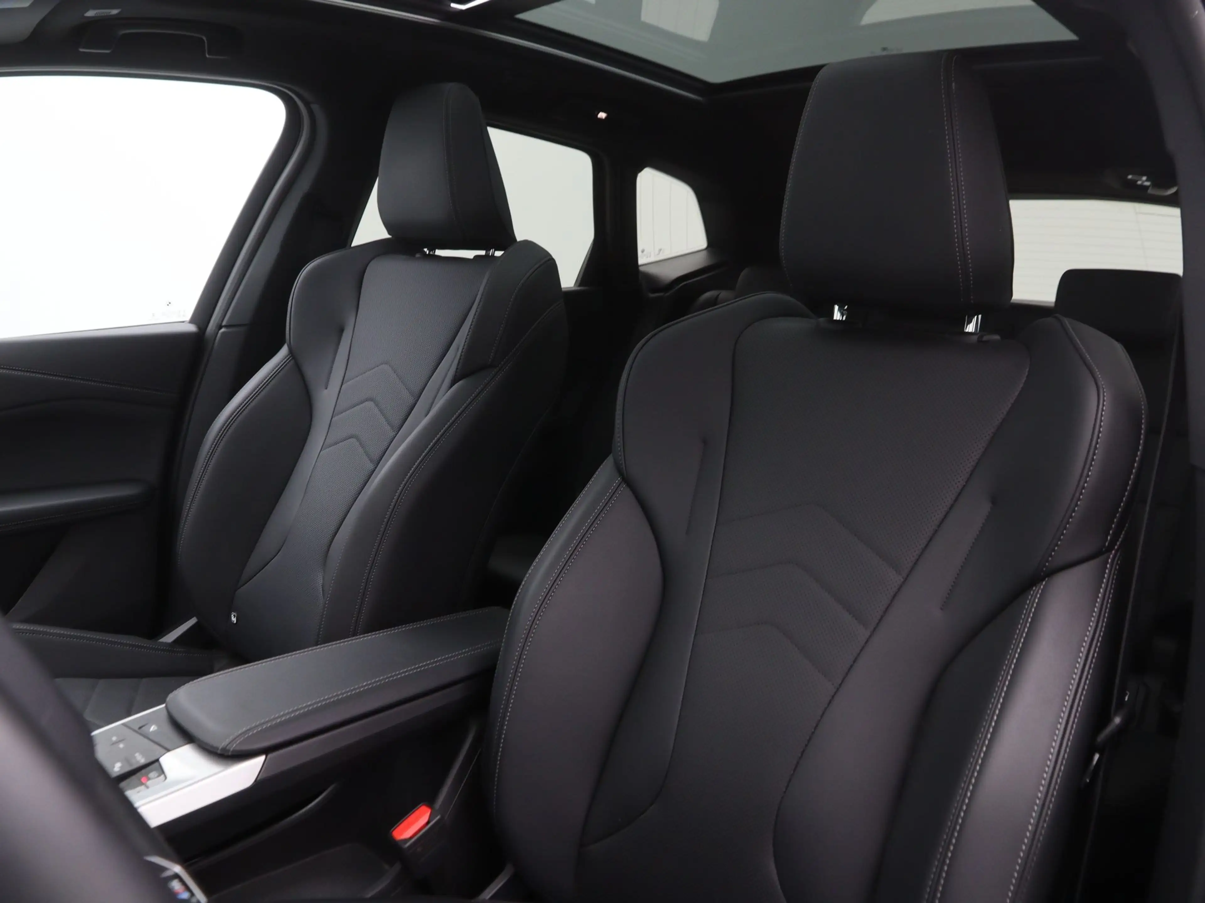 BMW 223 2-serie Active Tourer 223i xDrive — photo 5