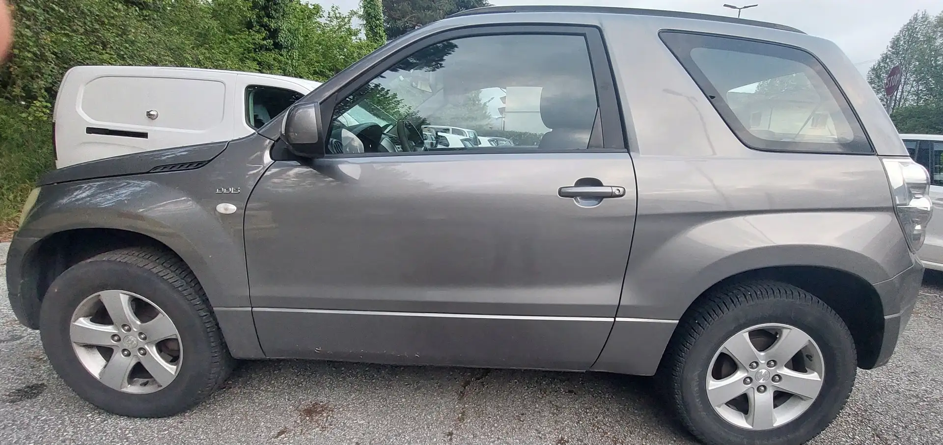 Suzuki Grand Vitara 3p 1.9 ddis Grigio - 2