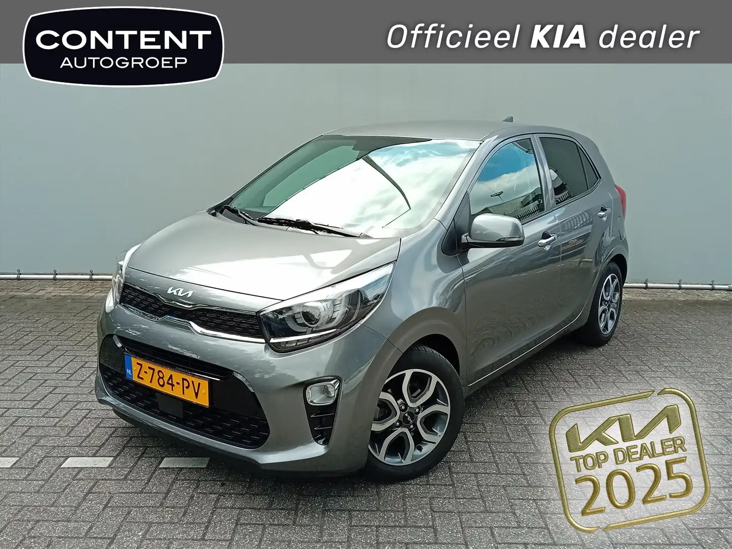 Kia Picanto 1.0 63pk 4-zits DynamicLine I Navi I Camera Grijs - 1