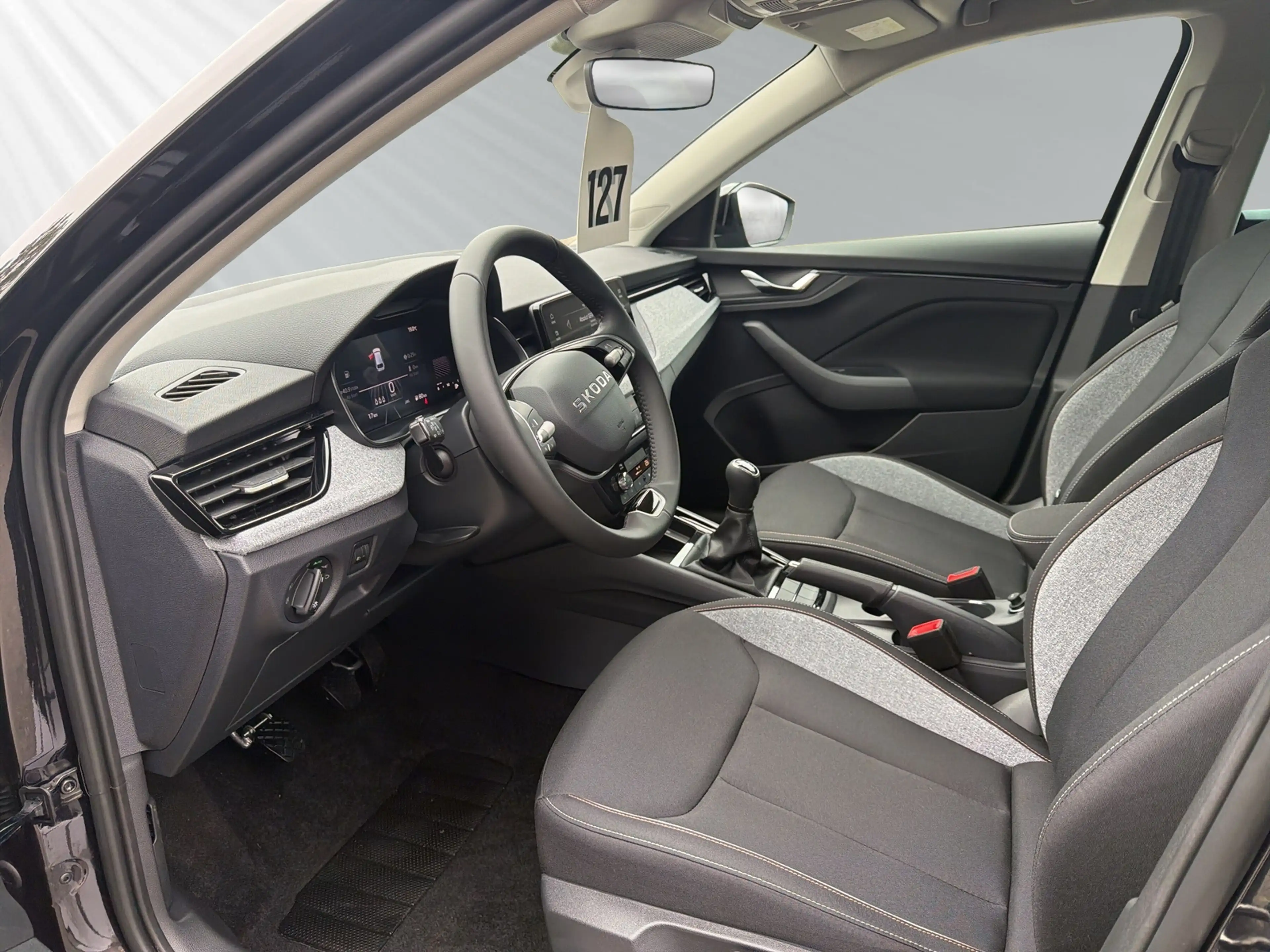 Skoda Scala 1,0 TSI Selection RÜCK.KAM+SMART.LINK+SHZ+KLIMA — photo 11