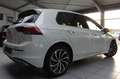 Volkswagen Golf VIII Lim.STYLE/DSG/ACC/ASSIST+/STZHZ/ALU17" Blanc - thumbnail 10