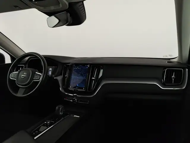 Volvo XC60 view 21