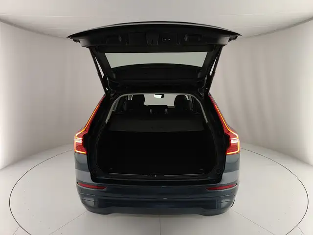 Volvo XC60 view 24