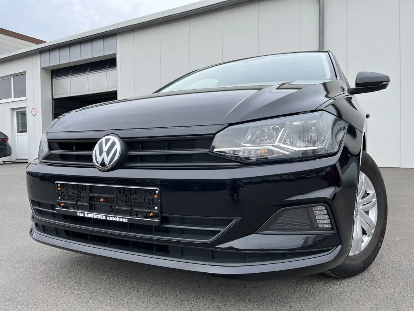 Volkswagen Polo 1.0 TSI 157€ o. Anzahlung SHZ Klima Front Assist Nero - 1